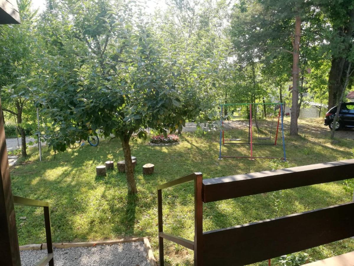 Apartman Adam Rakovica Exterior foto