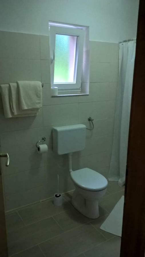 Apartman Adam Rakovica Exterior foto